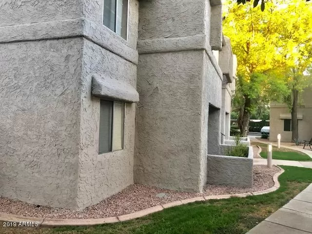 MLS: 6188385 Condo For Sale