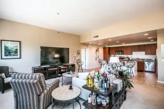 Photo #3: 6188500 Listing 