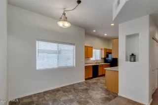 Photo #3: 6188724 Listing