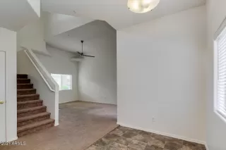 Photo #4: 6188724 Listing