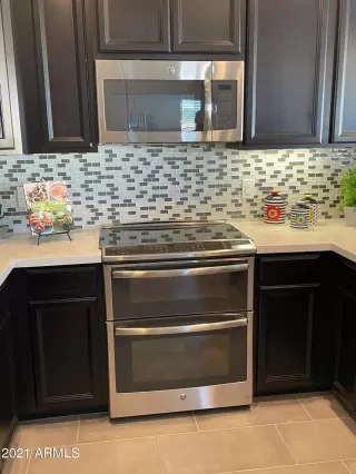 Photo #2: 6188804 Listing 