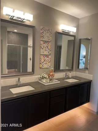 Photo #4: 6188804 Listing 