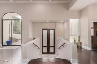 Photo #3: 6188867 Listing