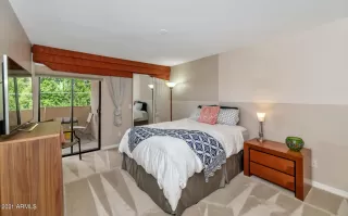 Photo #3: 6188982 Listing