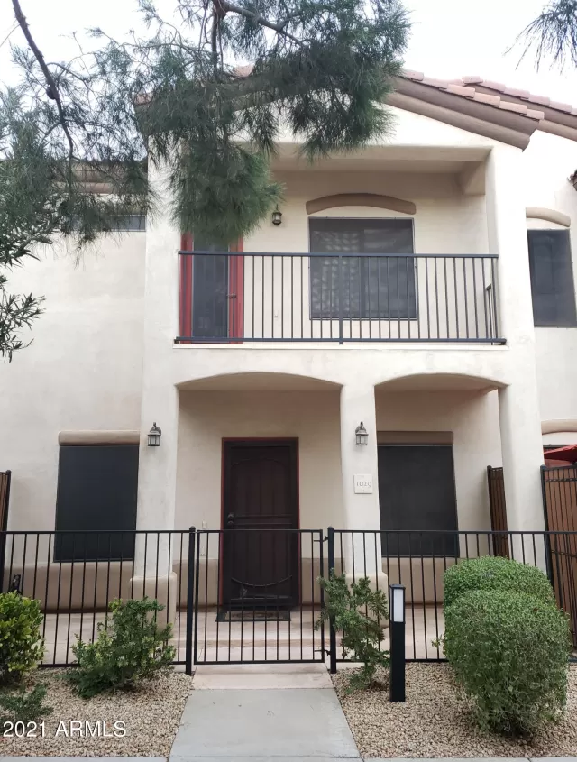 MLS: 6189065 Condo For Sale