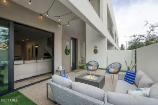 Photo #1: 6189333 Listing