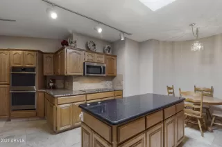 Photo #4: 6189621 Listing 