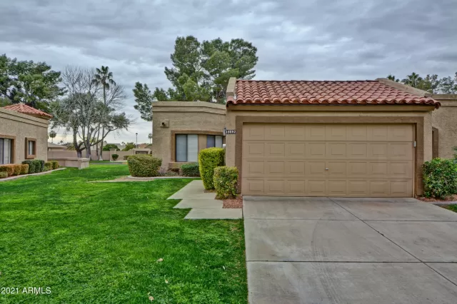 MLS: 6189638 Condo For Sale