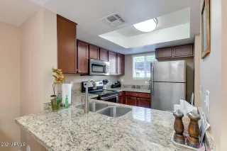 Photo #3: 6189676 Listing 