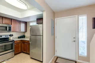 Photo #6: 6189676 Listing 