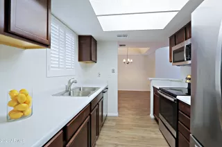 Photo #6: 6189705 Listing