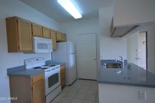 Photo #5: 6189744 Listing 