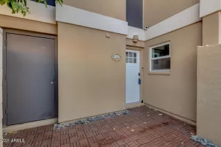 Photo #3: 6189783 Listing