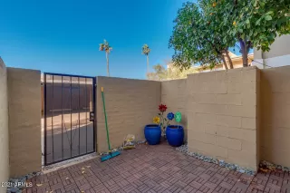 Photo #4: 6189783 Listing