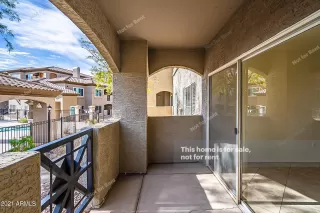 Photo #6: 6189885 Listing