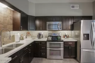 Photo #2: 6189934 Listing