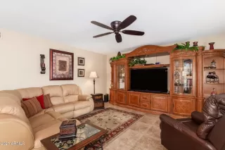 Photo #4: 6189984 Listing