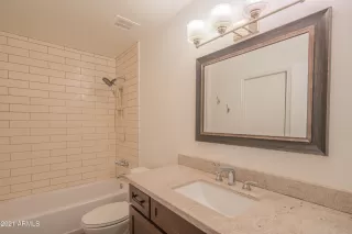 Photo #2: 6190063 Listing