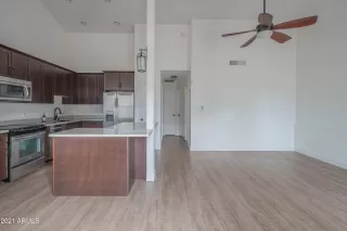 Photo #5: 6190063 Listing