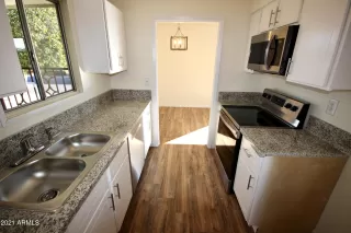 Photo #5: 6190094 Listing 
