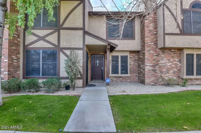 MLS: 6190121 Condo For Sale