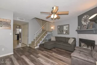 Photo #3: 6190121 Listing