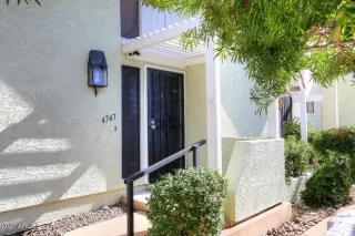 Photo #2: 6190132 Listing