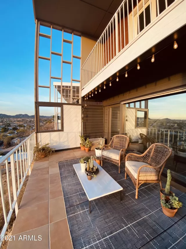 MLS: 6190171 Condo For Sale