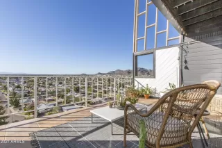 Photo #3: 6190171 Listing 