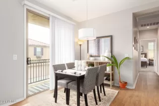 Photo #6: 6190197 Listing