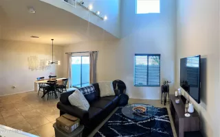 Photo #4: 6190224 Listing 