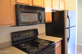 Photo #6: 6190263 Listing