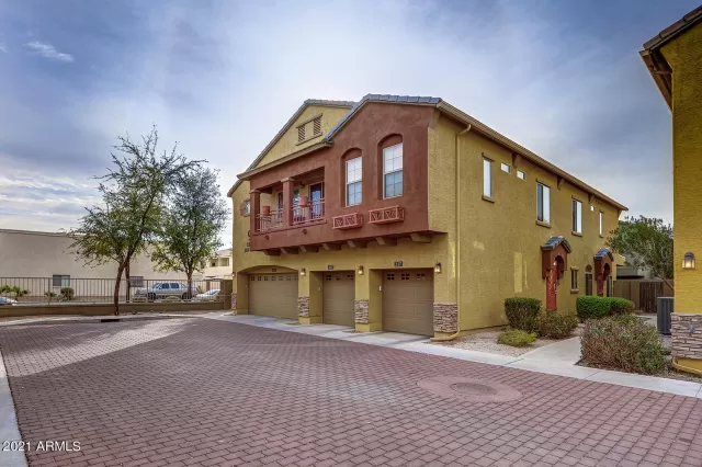 MLS: 6190276 Condo For Sale