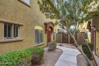 Photo #3: 6190276 Listing 
