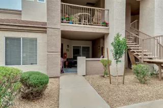 Photo #5: 6190303 Listing