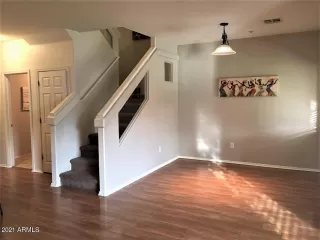 Photo #2: 6190318 Listing