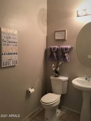 Photo #6: 6190318 Listing