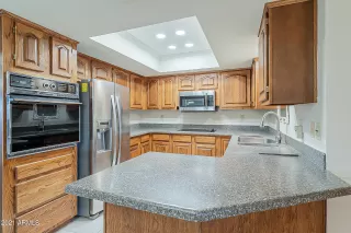 Photo #2: 6190407 Listing