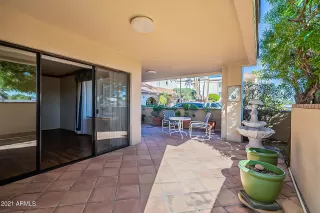 Photo #5: 6190407 Listing