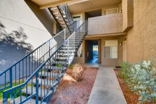 Photo #3: 6190489 Listing