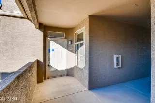 Photo #4: 6190489 Listing