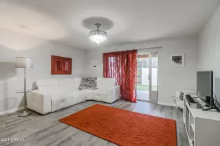 Photo #2: 6190519 Listing