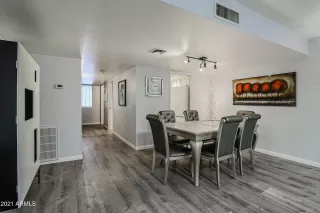 Photo #4: 6190519 Listing