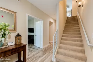 Photo #5: 6190628 Listing