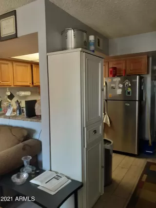 Photo #5: 6190794 Listing