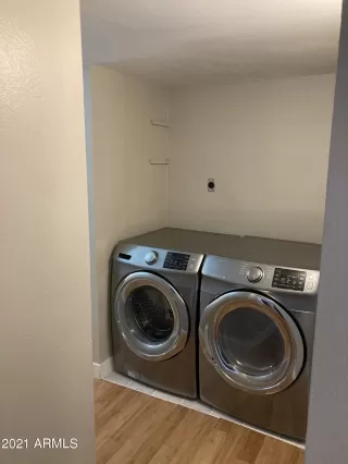 Photo #3: 6190859 Listing