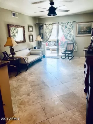 Photo #4: 6190894 Listing 