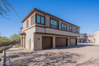 Photo #6: 6190969 Listing