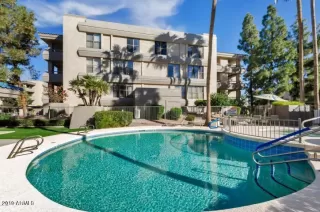 Photo #3: 6191040 Listing