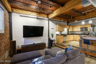 Photo #4: 6191256 Listing 